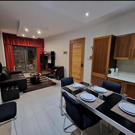 Bugibba Central Modern Apartment St. Paul's Bay Exterior photo